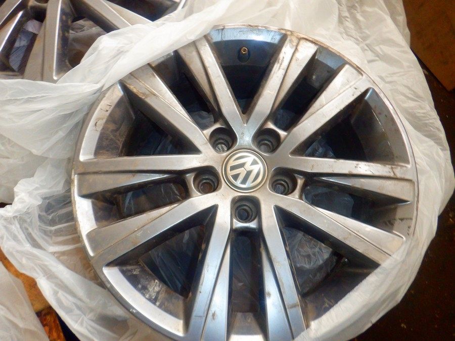 Фото Volkswagen Polo 296